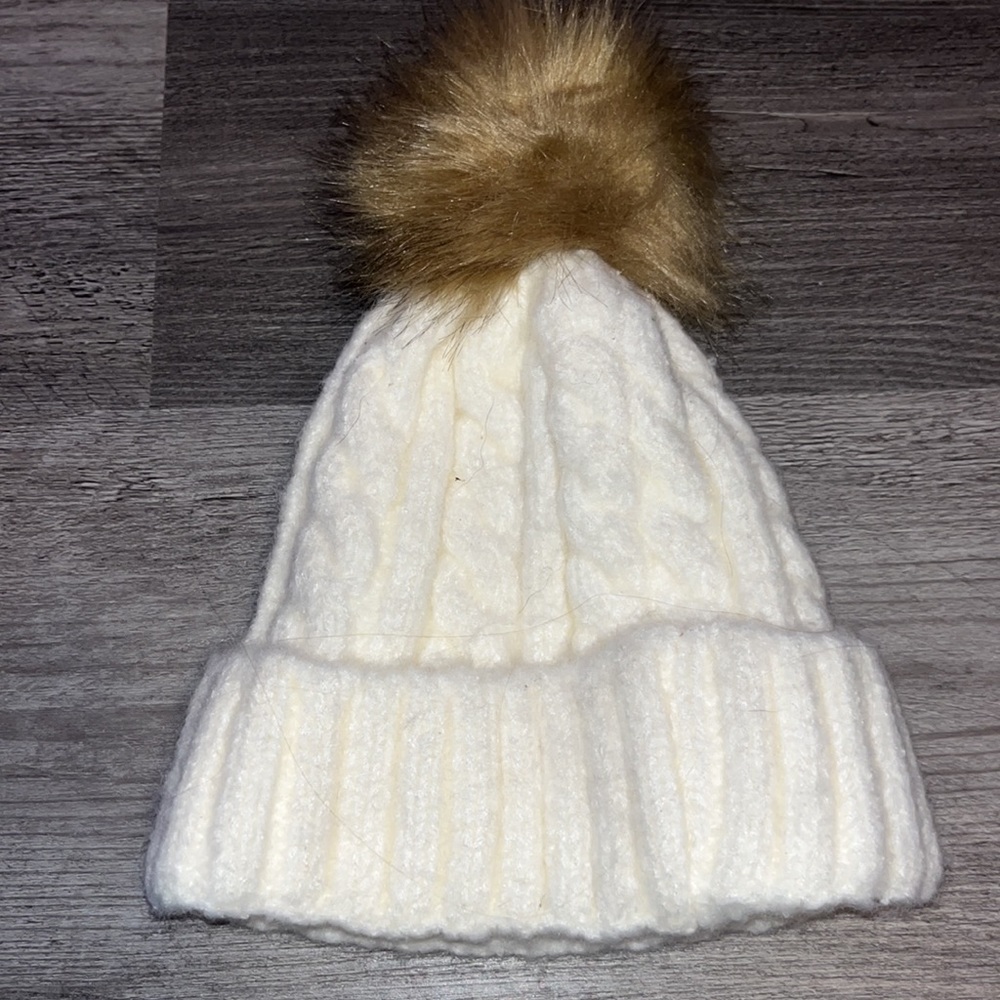 Never Worn Ugg Hat - Picture 2 of 2